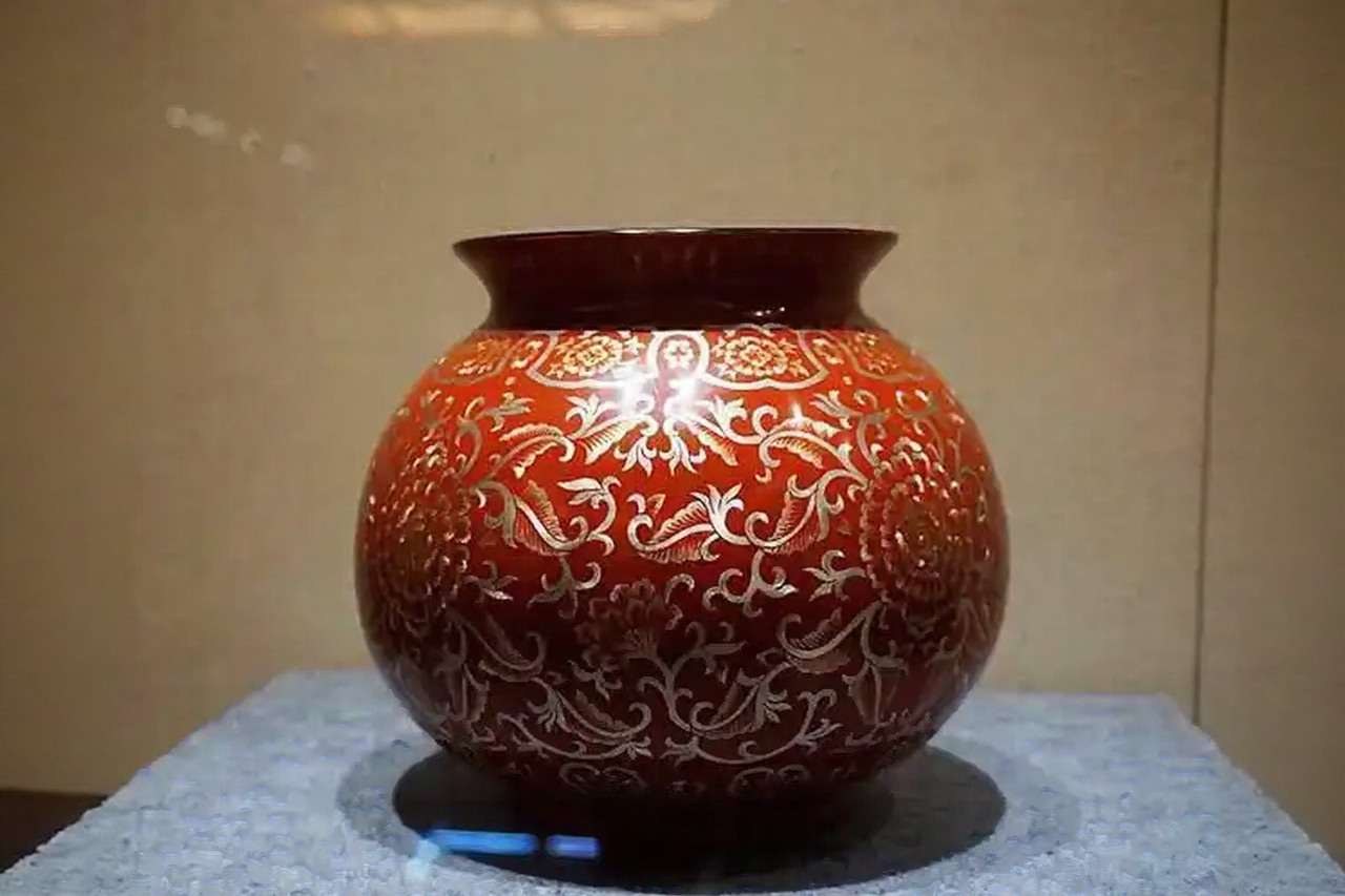 Chengdu Lacquerware: A Millennial Legacy of Craftsmanship